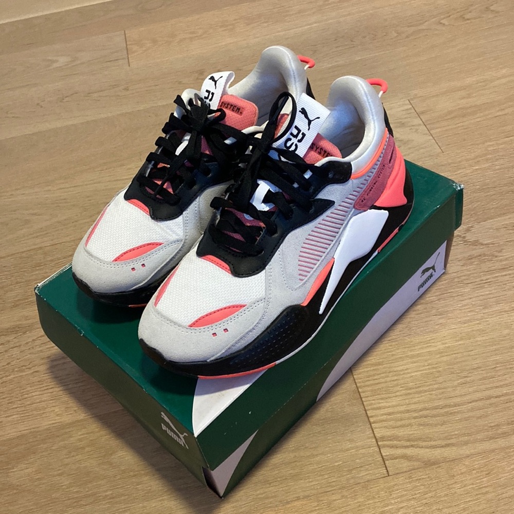 Puma sneakers